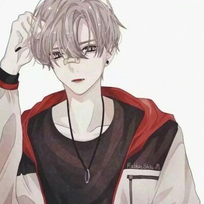 伊朗：美军向伊朗货船开火 伊军还击